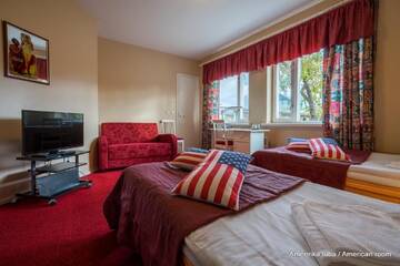 Фото номера Двухместный номер с 2 отдельными кроватями Отель Päeva Villa г. Хаапсалу 24