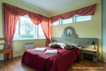 Фото номера Двухместный номер с 1 кроватью Отель Päeva Villa г. Хаапсалу 13